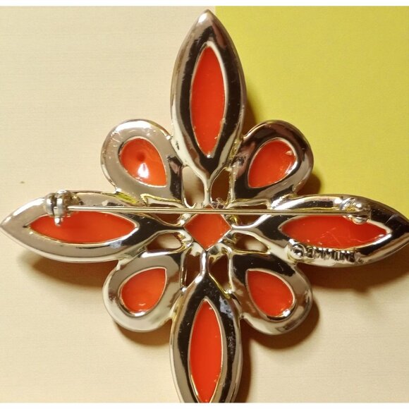 Signed Emmons Vintage Orange Enamel Flower Brooch Pin 1960s Gold Tone Mod Costum - Picture 3 of 5